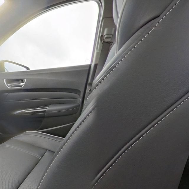 2018 Acura TLX w/Technology Pkg