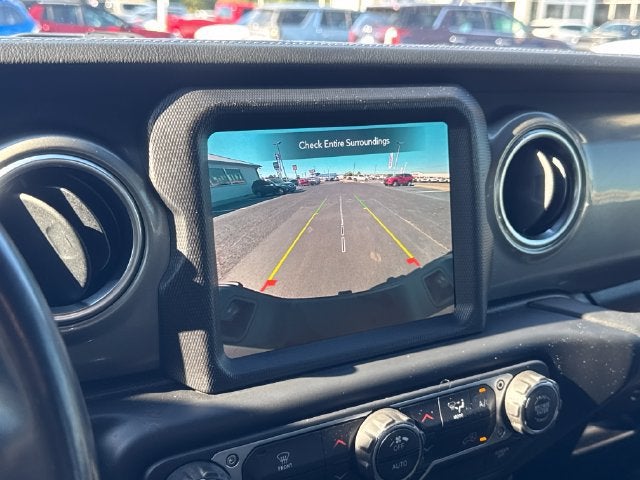 2022 Jeep Gladiator Overland