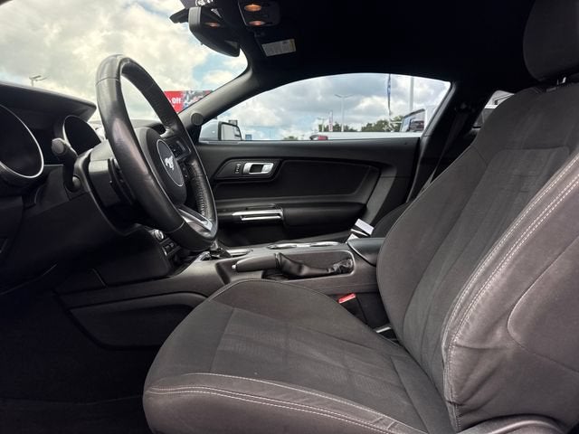 2020 Ford Mustang EcoBoost