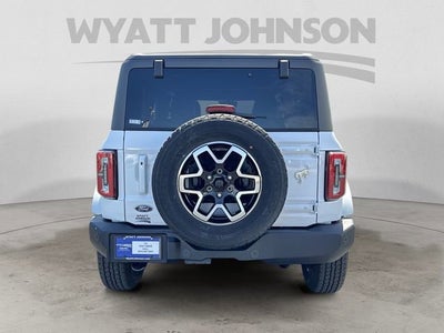 2025 Ford Bronco Outer Banks