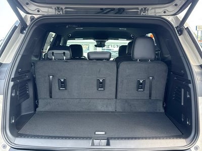 2027 GMC Acadia AT4
