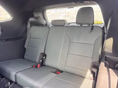 2027 GMC Acadia AT4