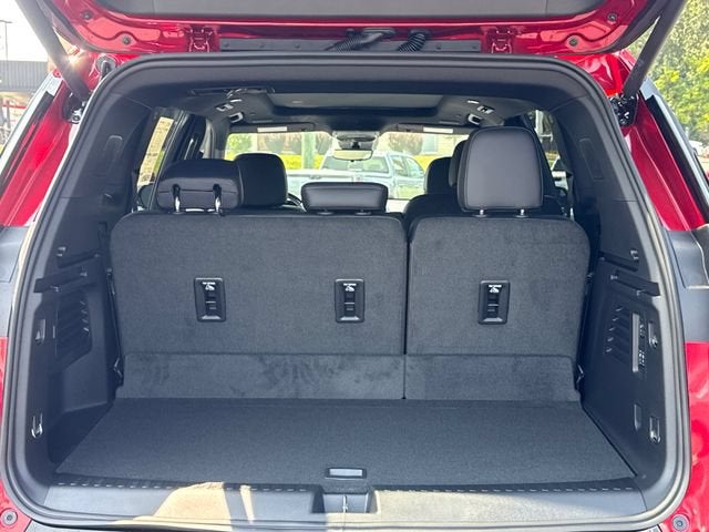 2027 GMC Acadia Denali