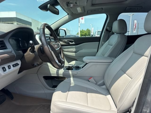 2021 GMC Acadia SLT