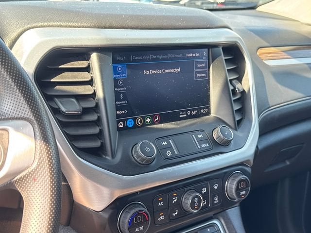 2022 GMC Acadia SLE