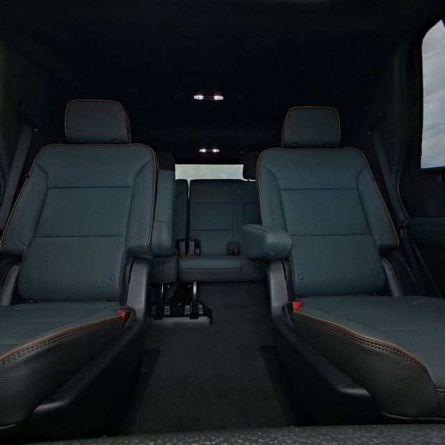 2025 GMC Yukon AT4