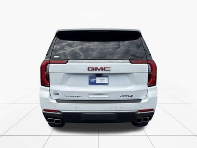 2025 GMC Yukon AT4