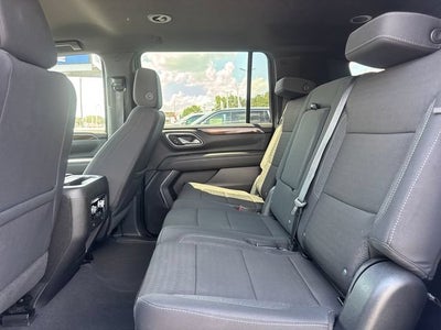 2023 GMC Yukon XL SLE