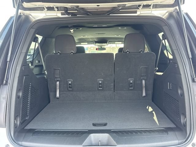 2023 GMC Yukon XL SLE