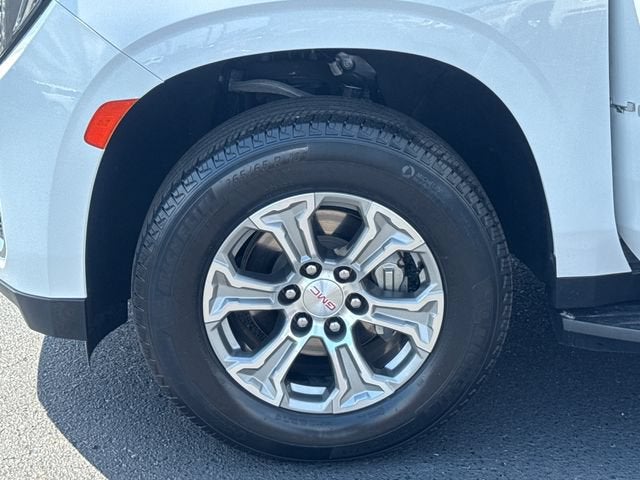 2023 GMC Yukon XL SLE
