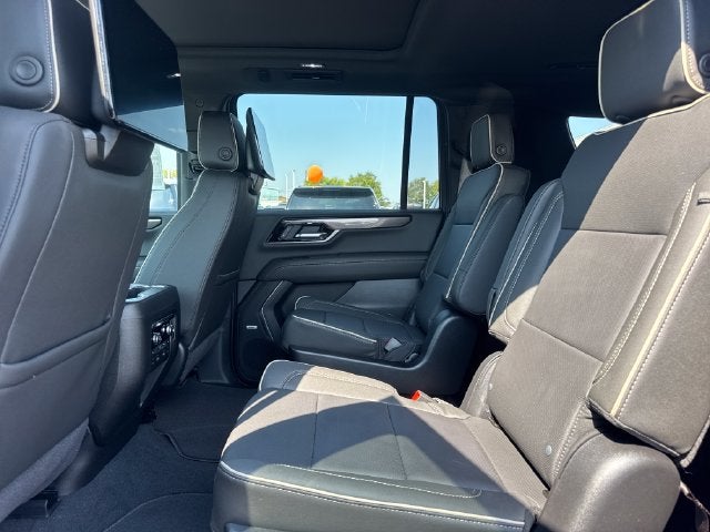 2026 GMC Yukon XL Elevation - Photo 11
