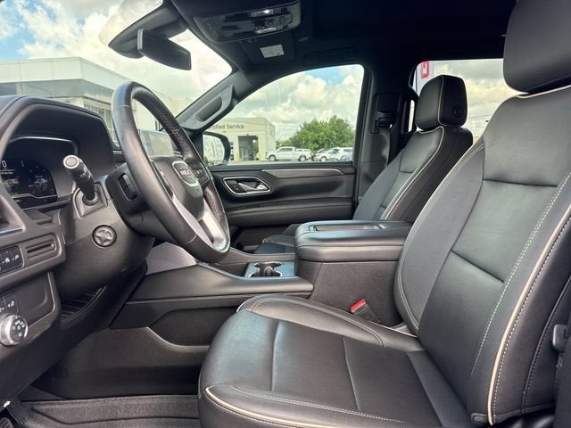 2022 GMC Yukon XL SLT