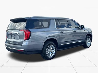 2022 GMC Yukon XL SLT