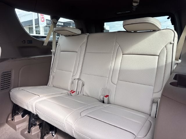 2027 GMC Yukon XL Denali - Photo 12