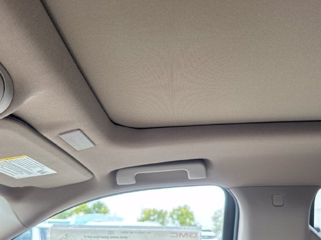 2027 GMC Yukon XL Denali - Photo 18