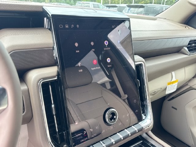 2027 GMC Yukon XL Denali - Photo 23