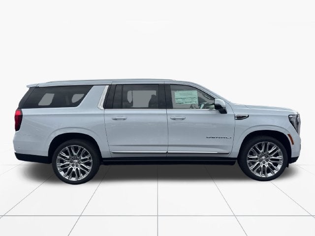 2027 GMC Yukon XL Denali - Photo 7