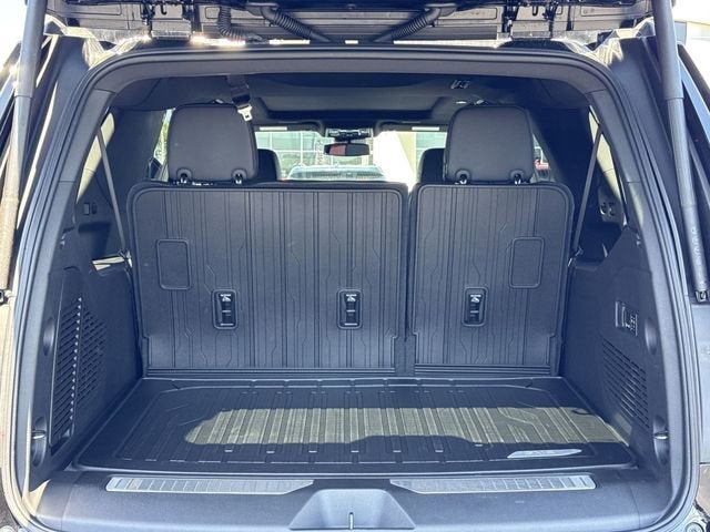 2026 GMC Yukon XL Denali - Photo 11