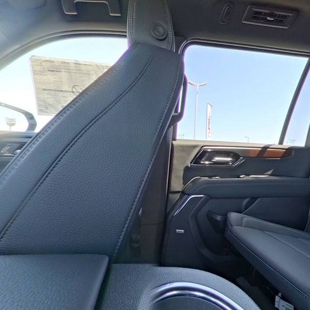 2026 GMC Yukon XL Denali - Photo 28