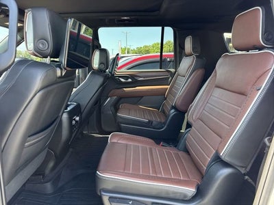 2023 GMC Yukon XL Denali Ultimate