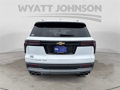 2025 Chevrolet Traverse LT