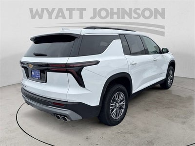 2025 Chevrolet Traverse LT