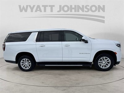 2024 Chevrolet Suburban LT