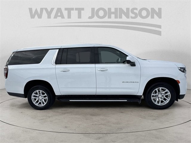 2024 Chevrolet Suburban LT