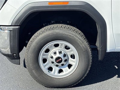 2025 GMC Sierra 2500 HD Pro