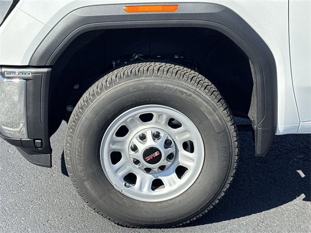 2025 GMC Sierra 2500 HD Pro