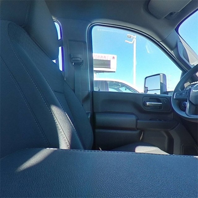 2024 GMC Sierra 2500 HD Pro