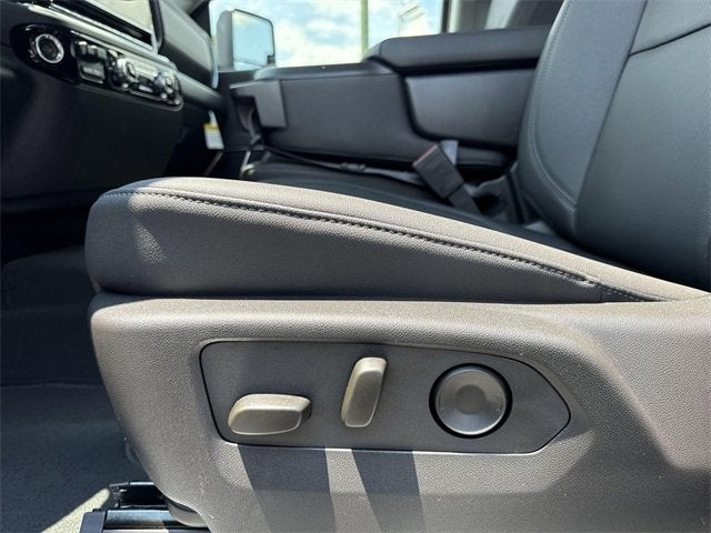 2025 GMC Sierra 2500 HD SLT