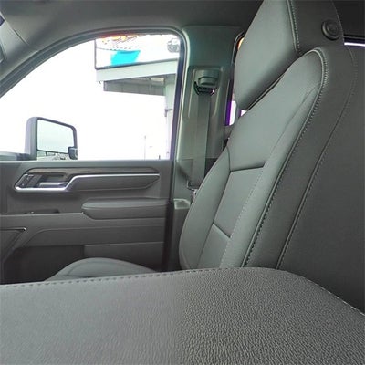 2025 GMC Sierra 2500 HD SLT