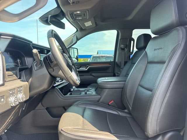 2025 GMC Sierra 2500 HD Denali