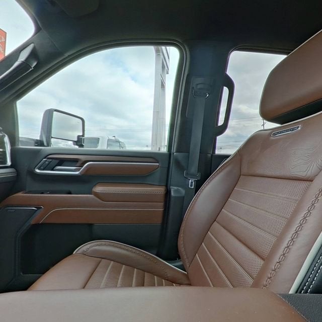 2025 GMC Sierra 2500 HD Denali Ultimate