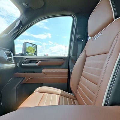2026 GMC Sierra 3500 HD Denali Ultimate DRW