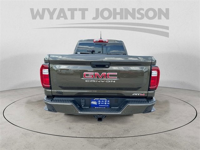 2024 GMC Canyon AT4