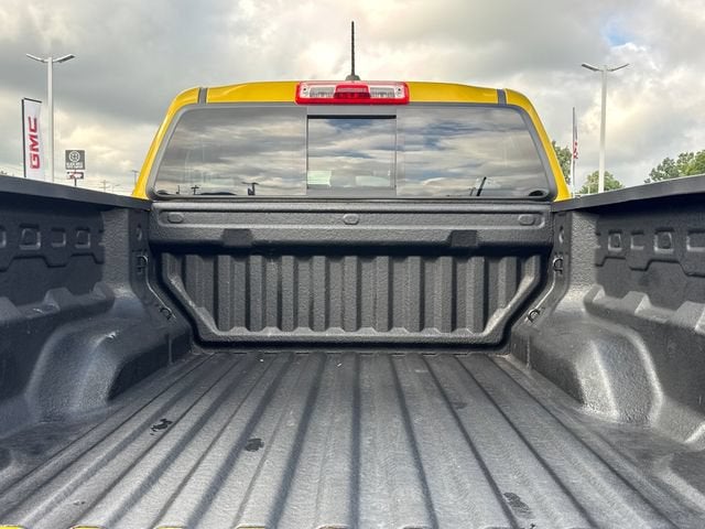 2023 GMC Canyon 4WD AT4