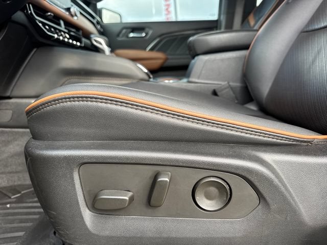 2023 GMC Canyon 4WD AT4