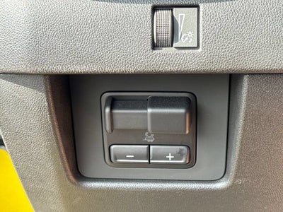 2023 GMC Canyon 4WD AT4