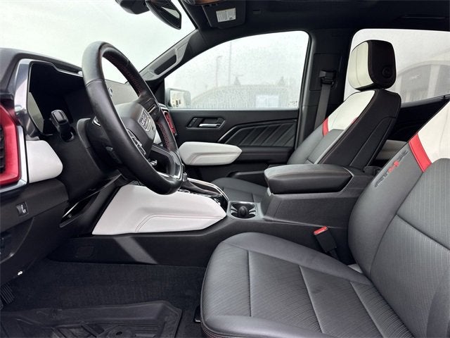 2024 GMC Canyon AT4X