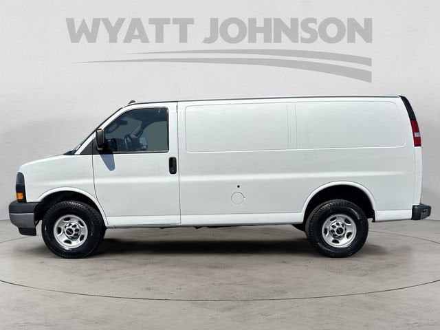 2023 GMC Savana Cargo 2500 Work Van