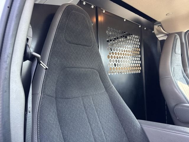 2023 GMC Savana Cargo 2500 Work Van