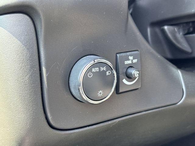 2023 GMC Savana Cargo Work Van - Photo 22