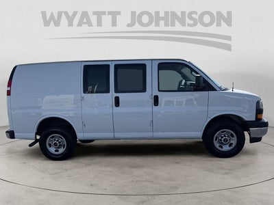 2023 GMC Savana Cargo 2500 Work Van