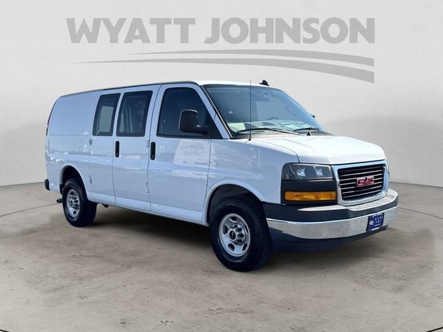 2023 GMC Savana Cargo Work Van - Photo 7