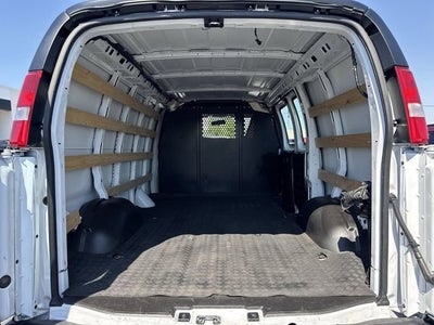 2023 GMC Savana Cargo 2500 Work Van