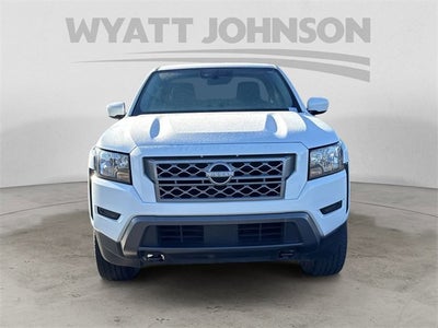 2024 Nissan Frontier SV