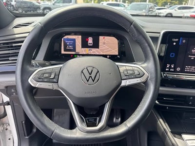 2024 Volkswagen Atlas Cross Sport 2.0T SEL R-Line