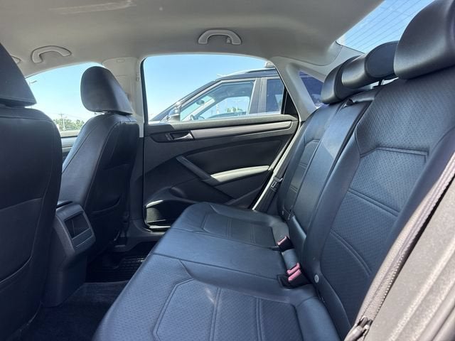 2015 Volkswagen Passat 1.8T S